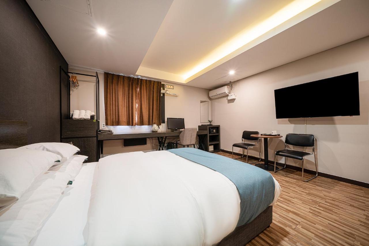 Suwon Dono1796 Hotel Eksteriør bilde