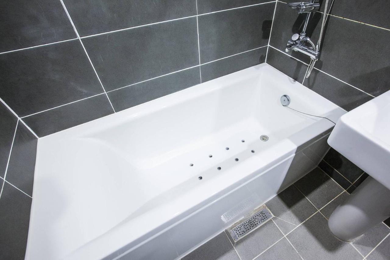 Suwon Dono1796 Hotel Eksteriør bilde